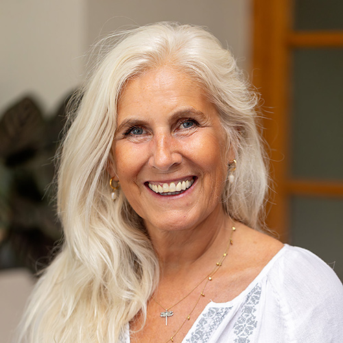 Jo Fellows